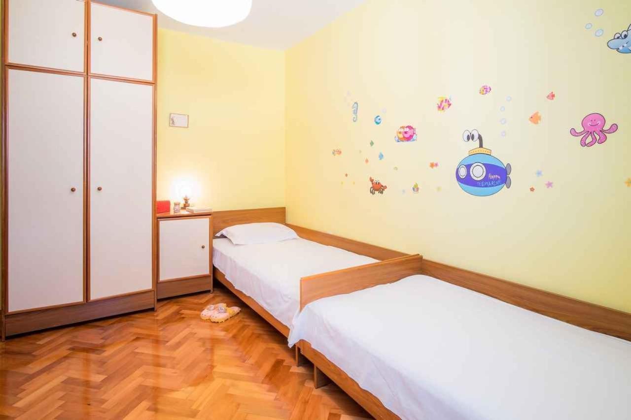 Apartments In Vrbnik/Insel Krk 36002 Екстер'єр фото